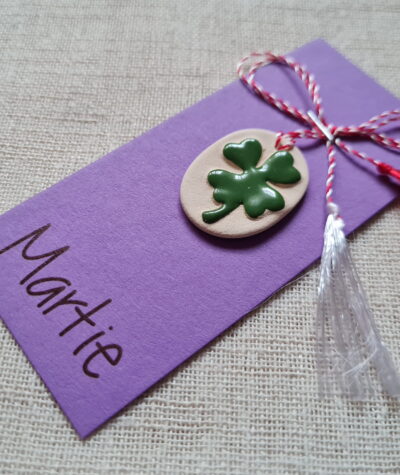 Mărțișor. Oval. Trifoi